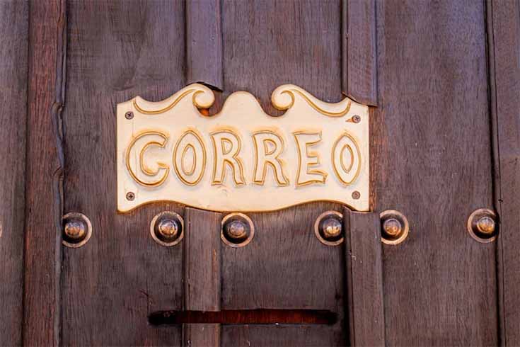 Letreros decorativos en mdf calado